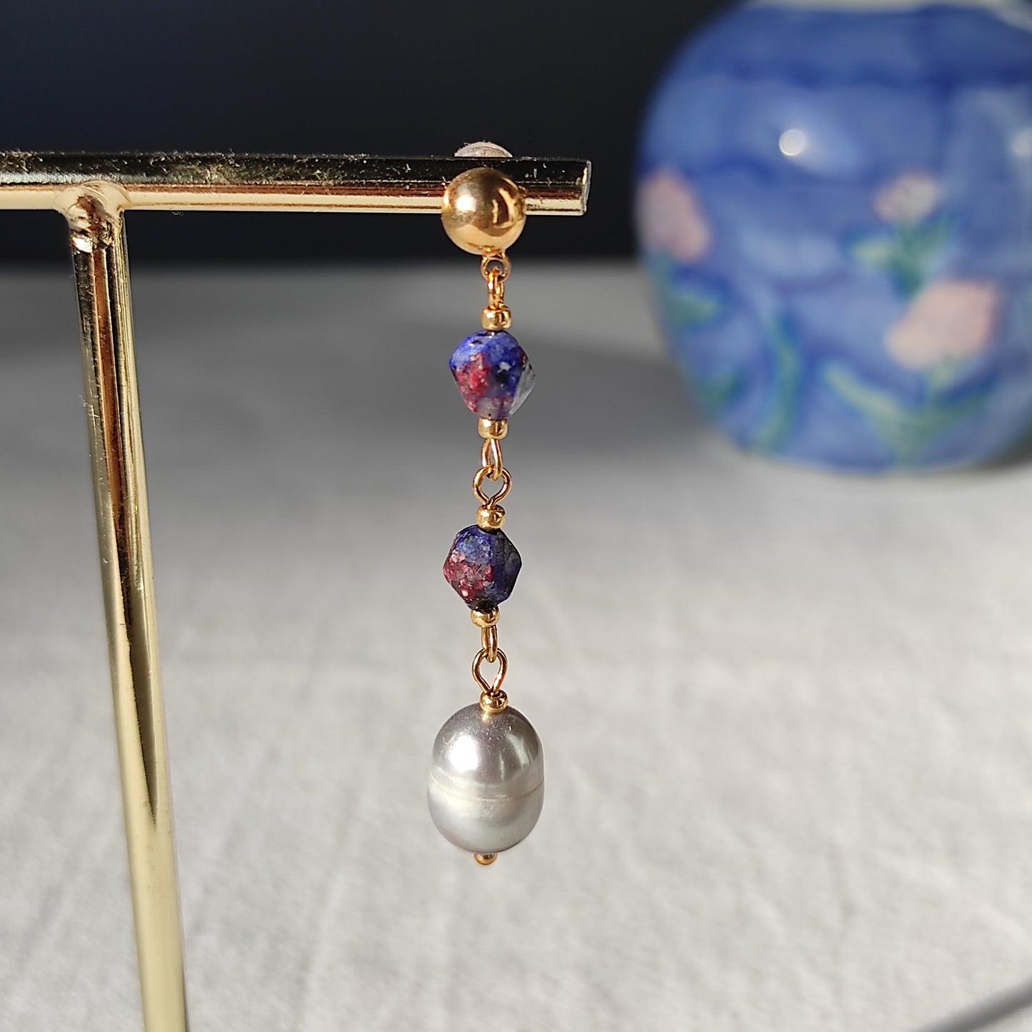 Boucles d'oreilles avec jaspe et perles grises