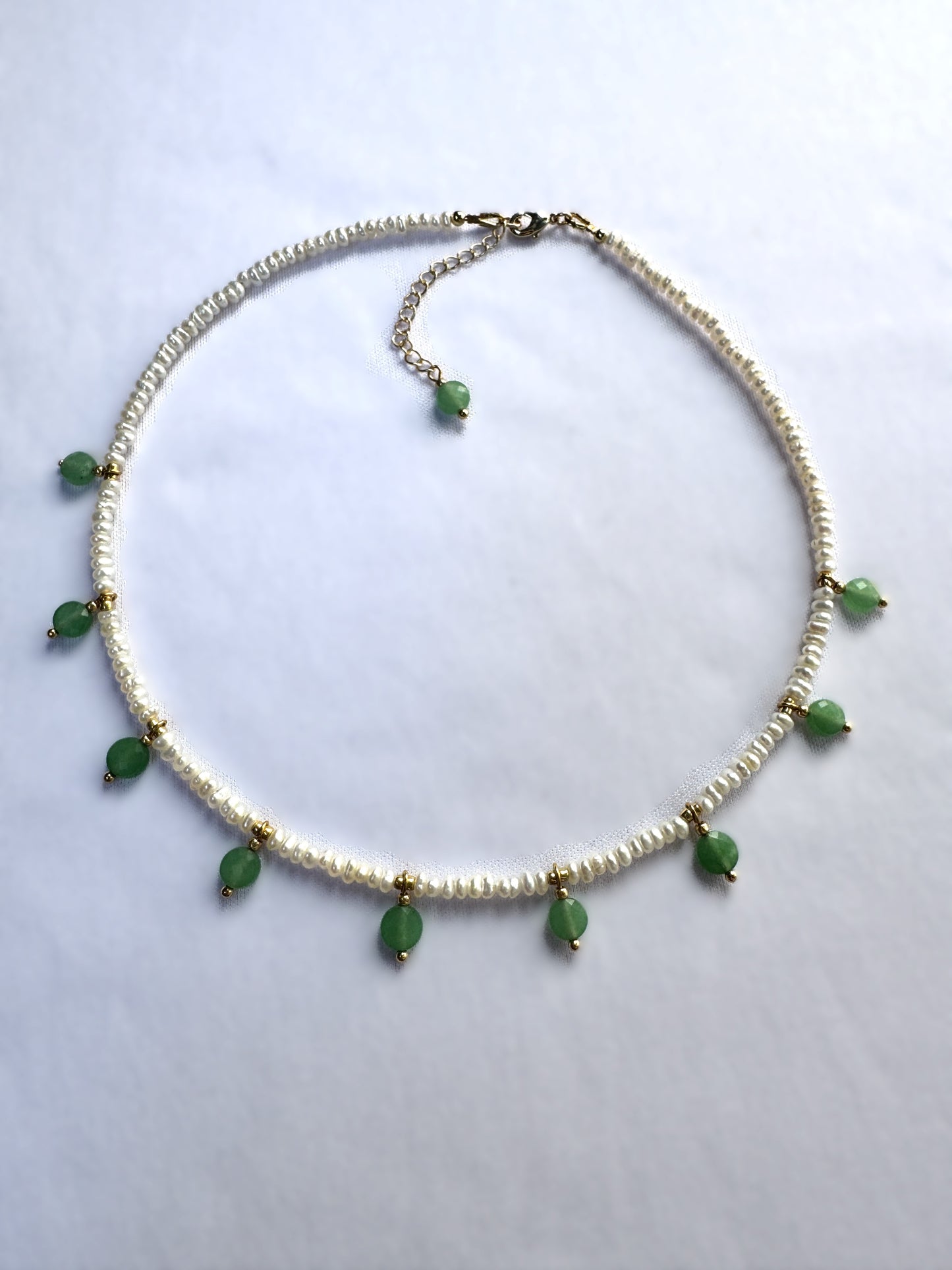 Collier en perles et jade