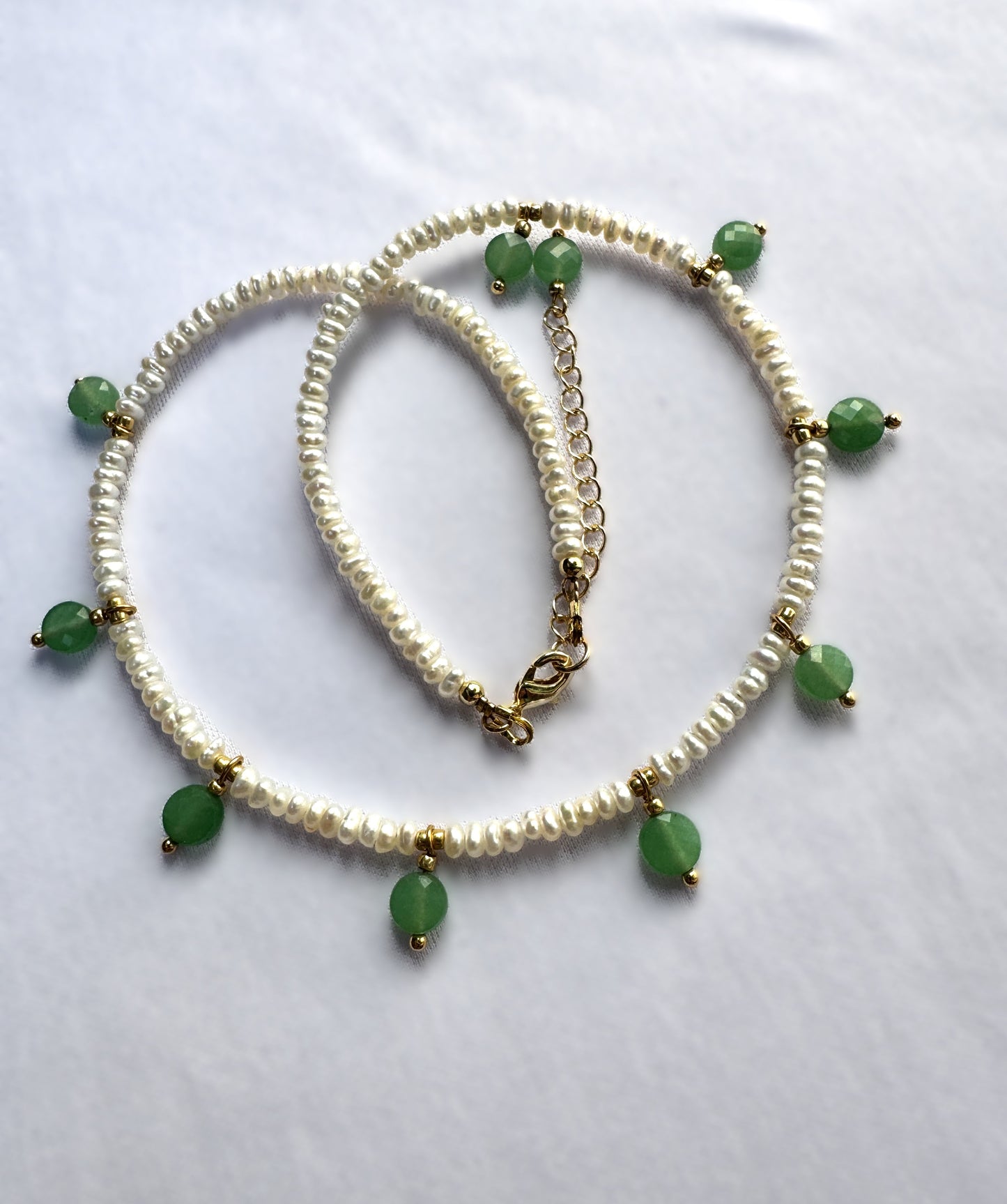 Collier en perles et jade