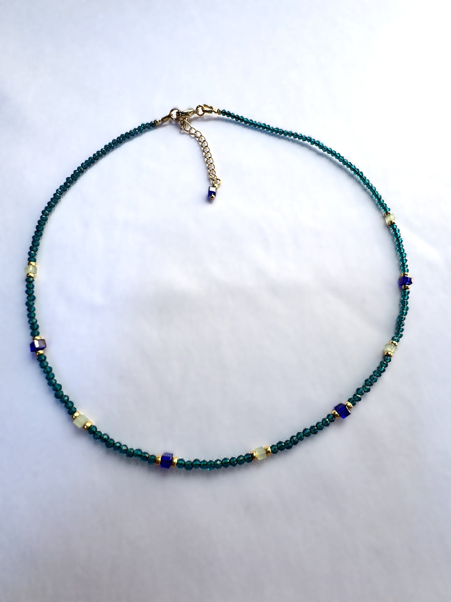 Collier spinelle turquoise