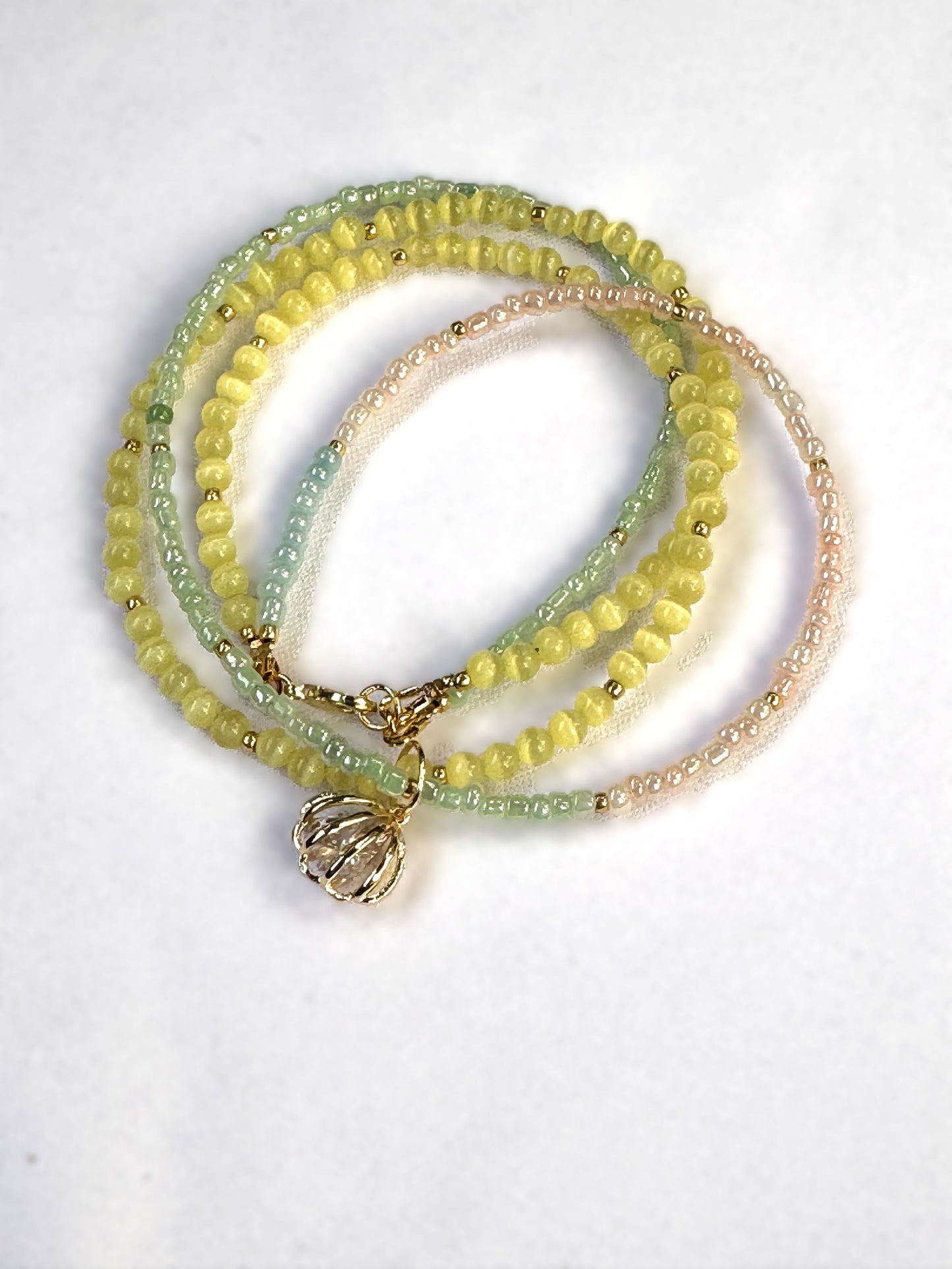 Collier œil de chat jaune