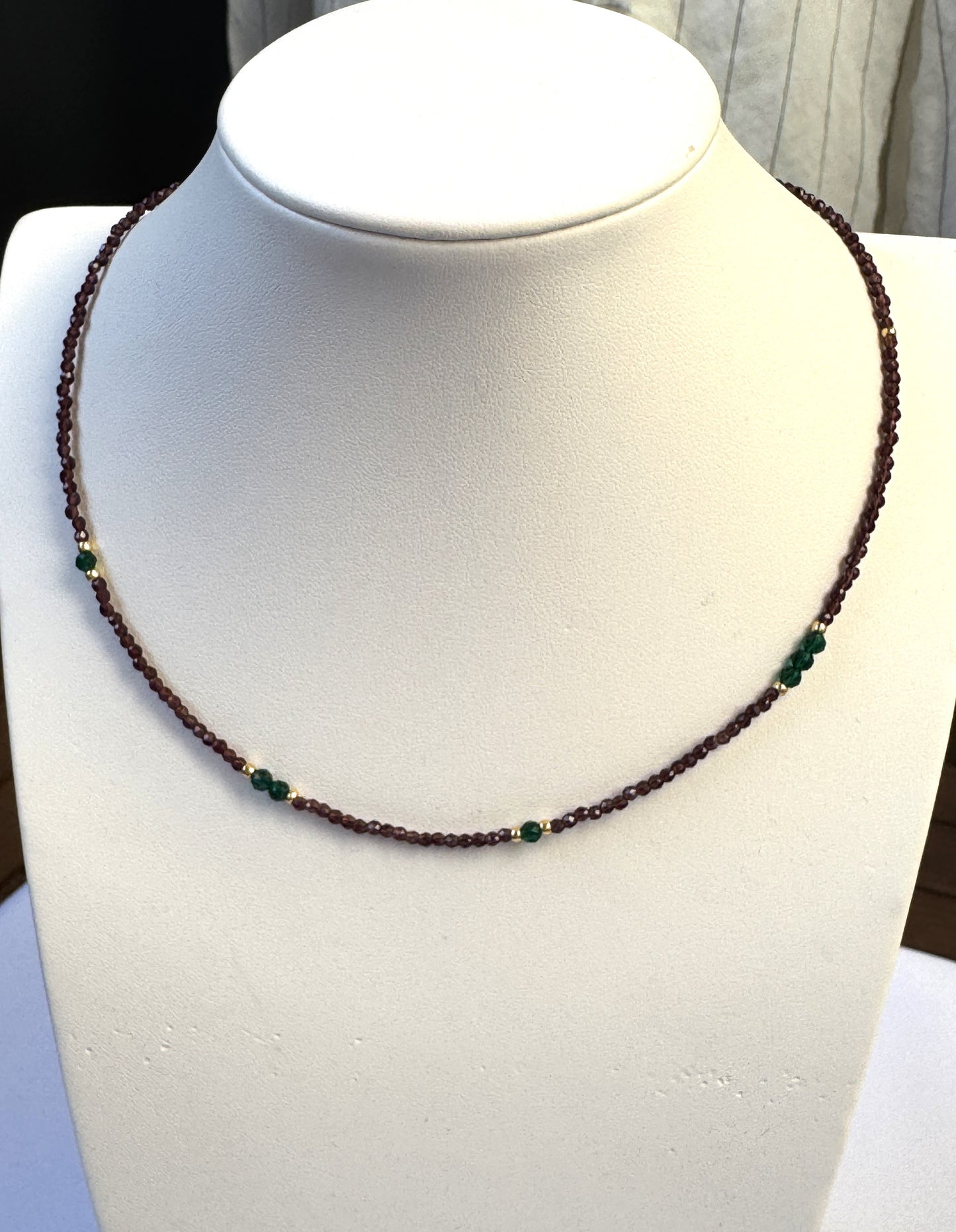 Collier Spinelle Brun