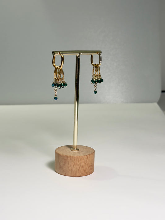 Boucles d’oreilles avec spinelle verte